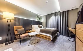 The Post Hotel